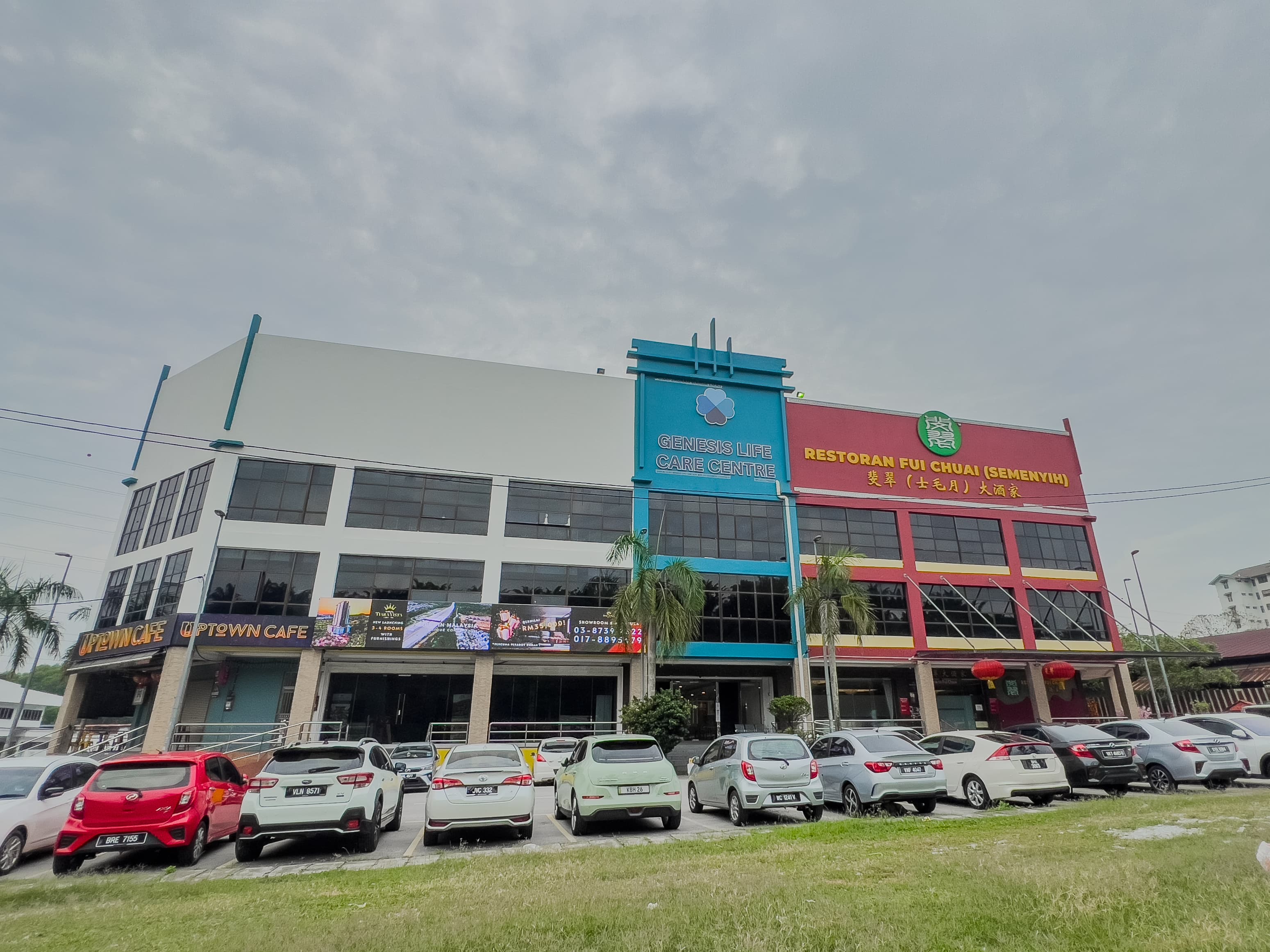 Genesis Life Care Kajang exterior