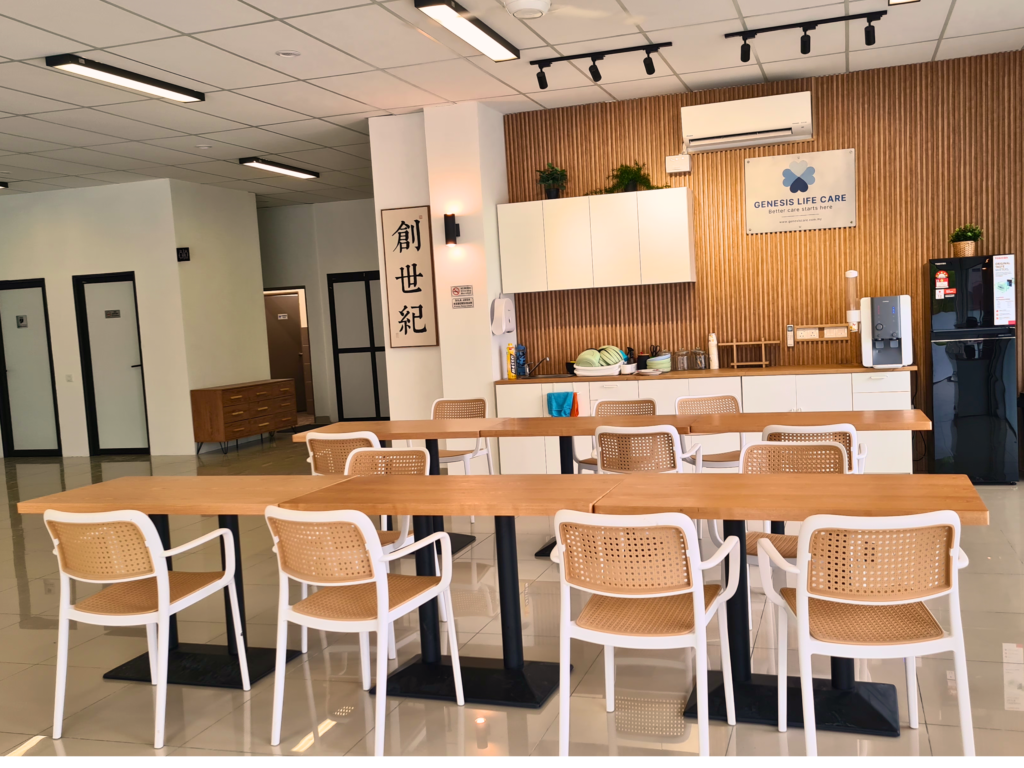 What to Expect During Your First Nursing Home Visit